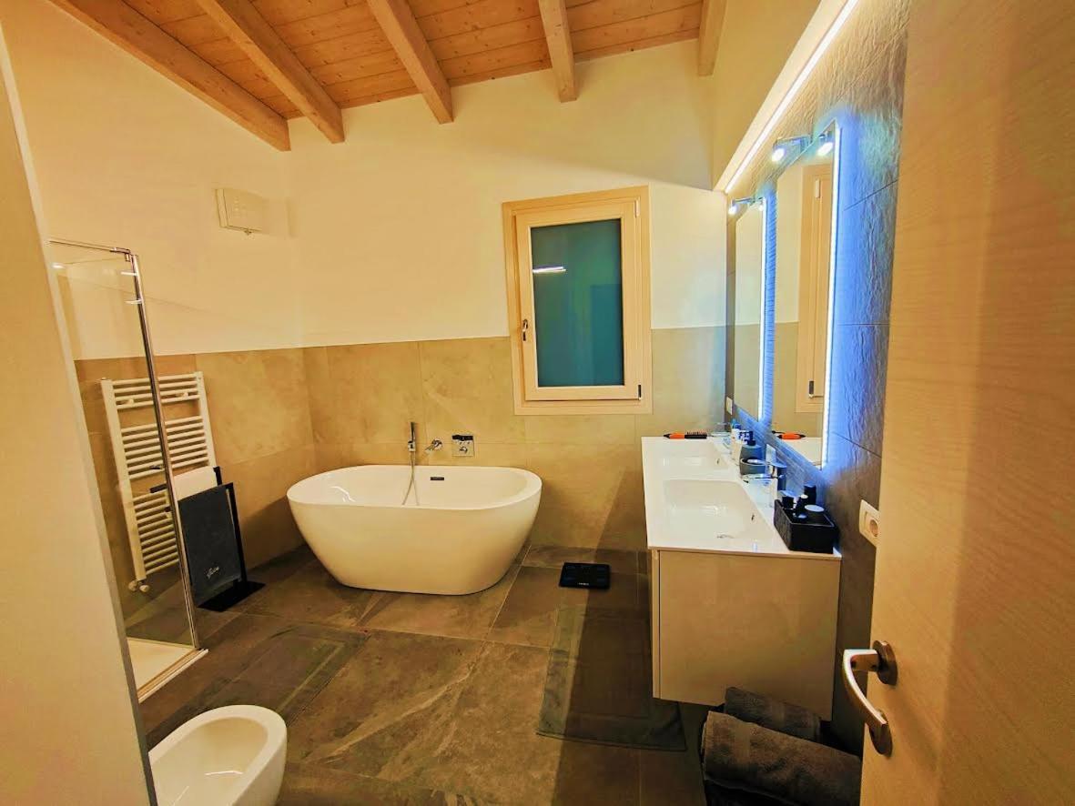ברנצונה סול גארדה Villa Al Feudo מראה חיצוני תמונה